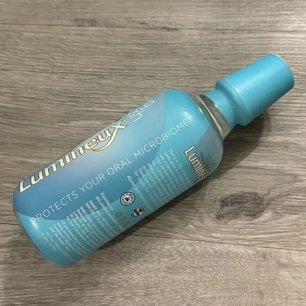 Lumineux Teeth Whiting Pen and Mouthwash Set NEW